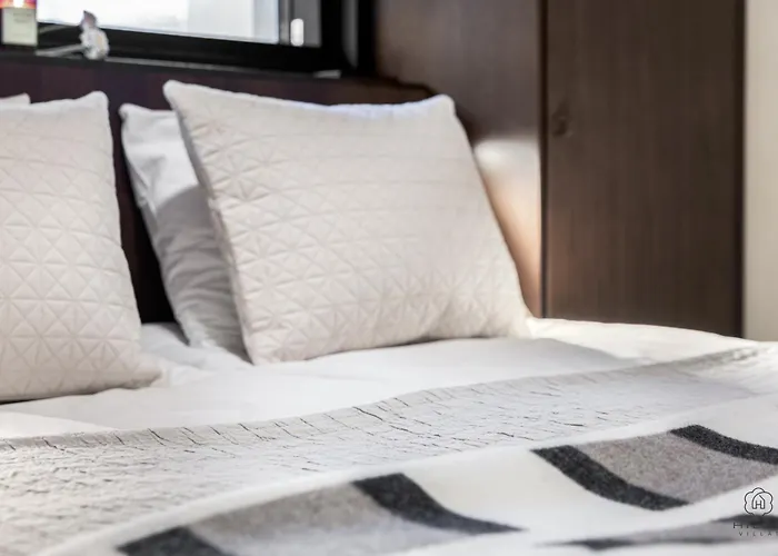 North Cosmos 20d By Hilla *