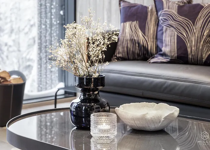 North Cosmos 20d By Hilla